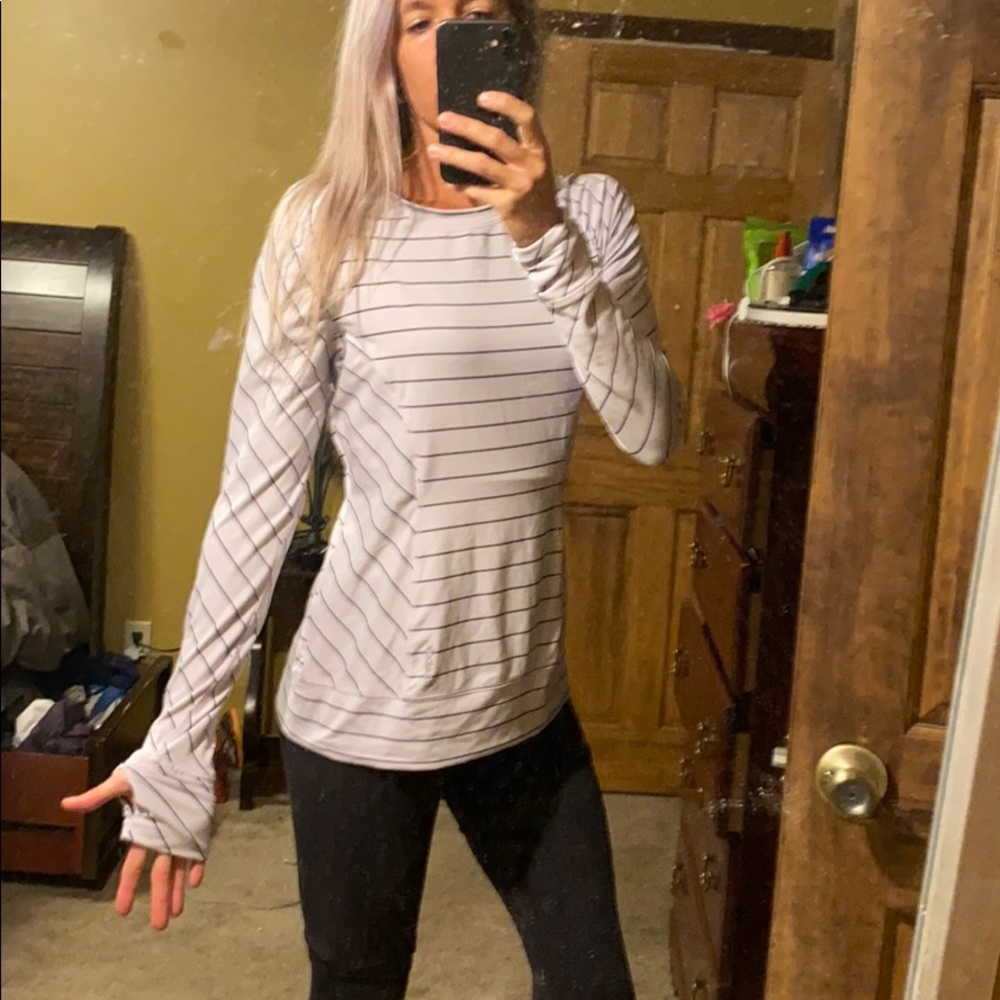 Reebok long sleeve yoga shirt